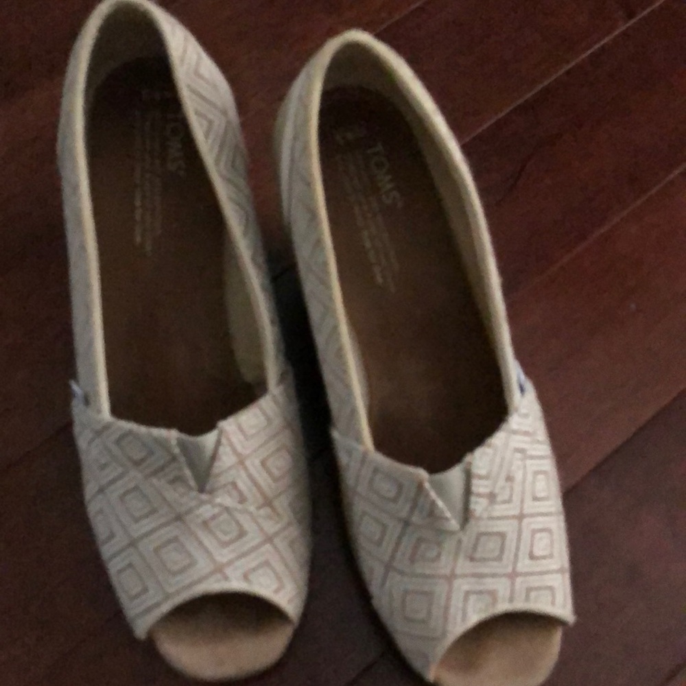 Tom Wedges
